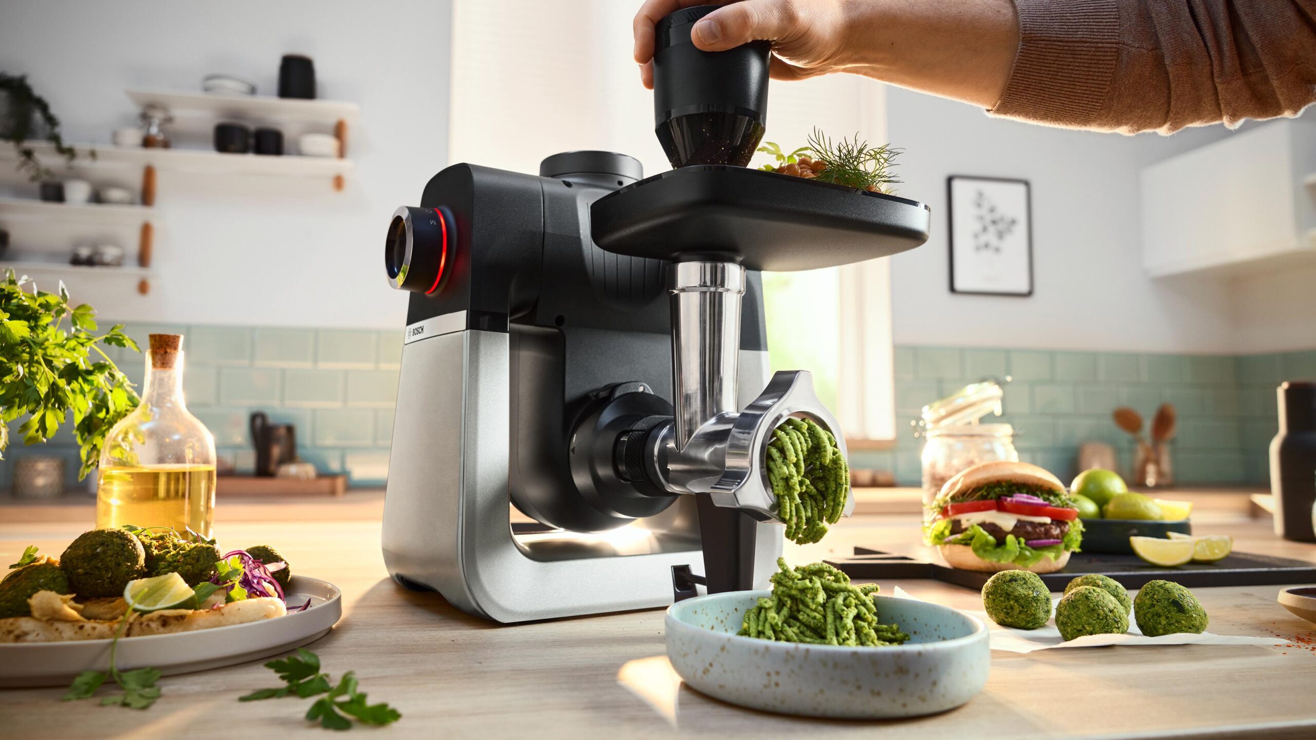 Serie 6 Küchenmaschine mit Waage 1600 W Schwarz, Edelstahl gebürstet – Bild 7