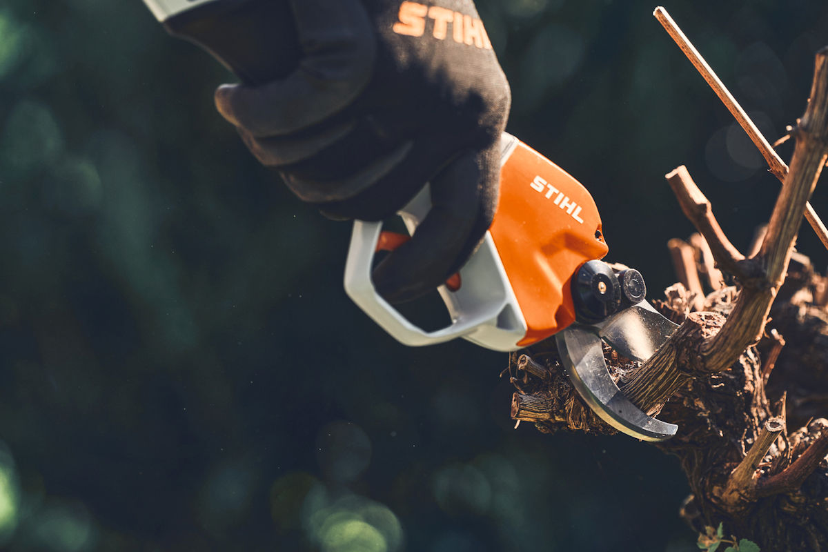 STIHL ASA 130 Akku Astschere – Bild 7