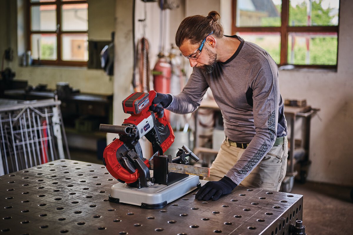 Einhell Akku-Bandsäge TE-MB 18/127 U Li-Solo – Bild 3